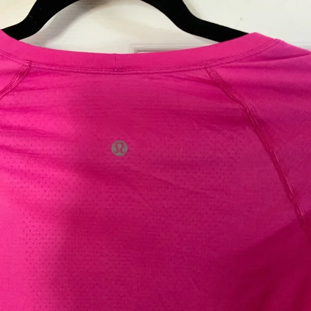 Lululemon Women's Pink Long Sleeve Top Size 8 - Picture 4 of 4